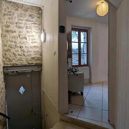 Chez Ma Petite Reine 1 Appartement Pontoise Buitenkant foto