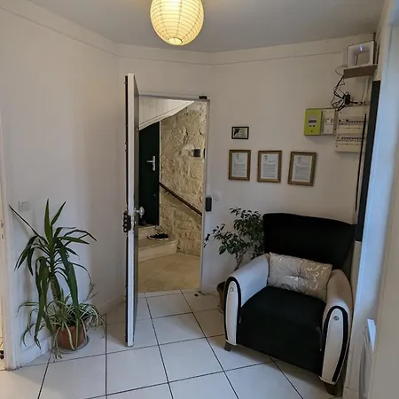 Chez Ma Petite Reine 1 Appartement Pontoise Buitenkant foto